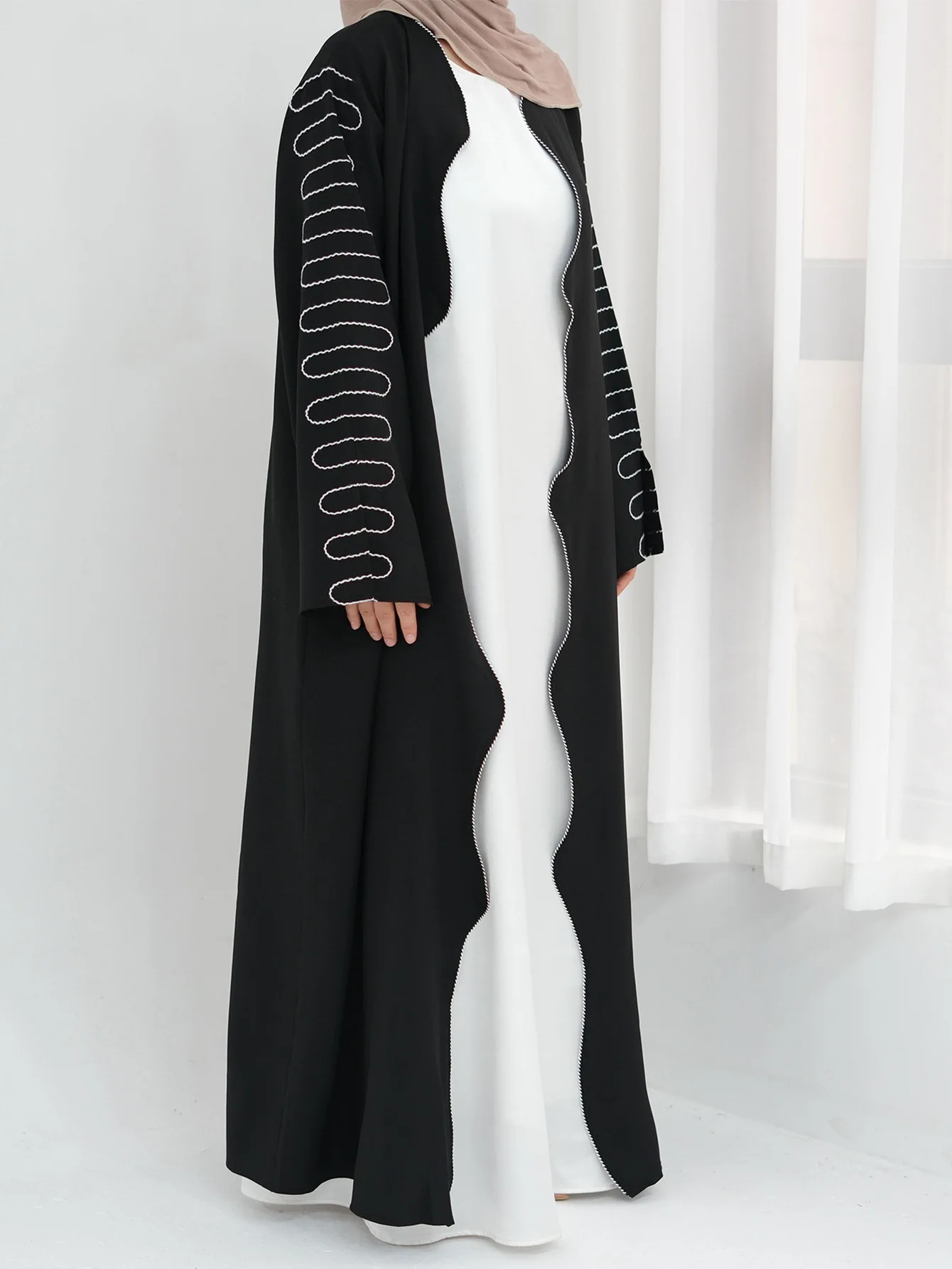 Abbigliamento islamico Turchia EID Ramadan Abaya modesto Abito Kimono Abito da donna musulmana Cardigan ricamato Abiti Abaya Dubai