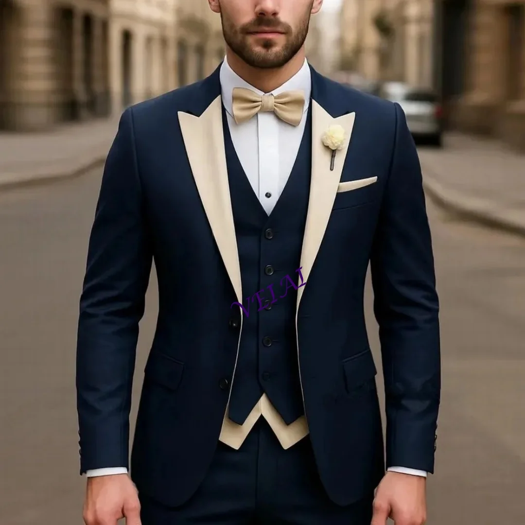 

Индивидуальный темно-синий и бежевый деловой мужской костюм для жениха, жениха, свадебной вечеринки, выпускного вечера, деловые мужские смокинги, комплект из 3 предметов, блейзер, жилет P
