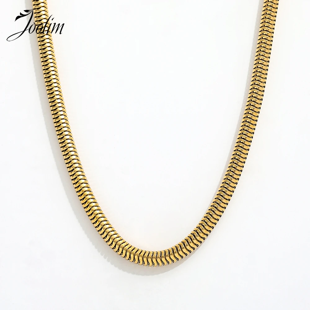 

Joolim Jewelry Wholesale Waterproof&Tarnish Free 4MM Fashion Basic Versatile Snake Chain Stainless Steel Necklace for Wom