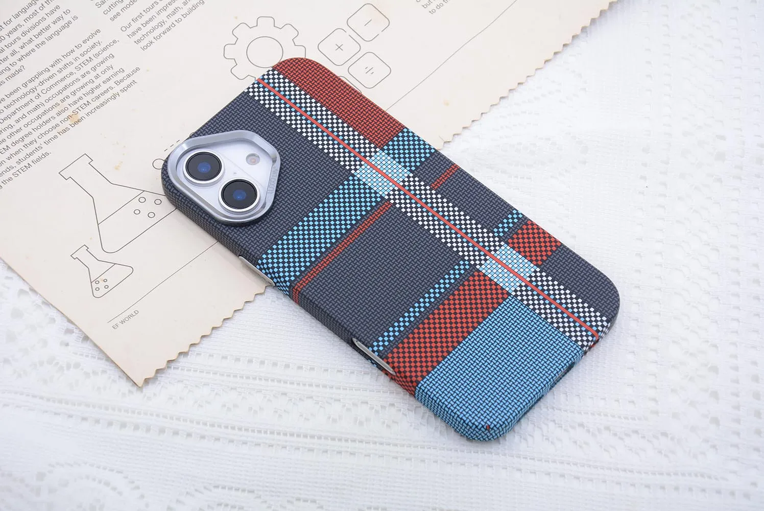 Stripes Contrast Color Carbon Relief Cover 17 Case for iPhone 16 15 Pro Max MagSafe Shell Camera Lens Protector Armor Funda Capa