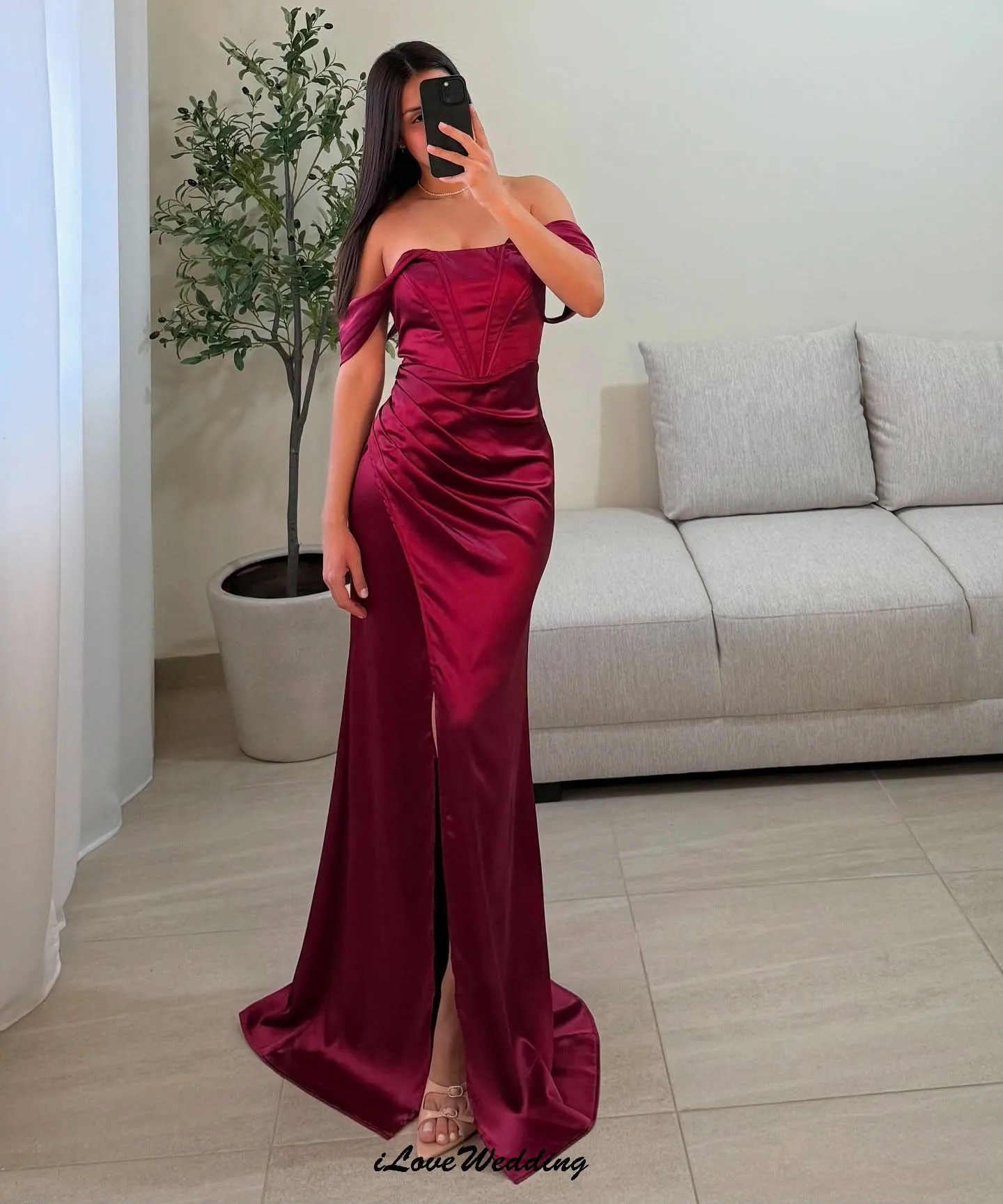 

Burgundy Prom Dresses 2025 Elegant Wedding Party Dress Satin Sleeveless Bridesmaid Dress Floor Length Evening Dresses Customized