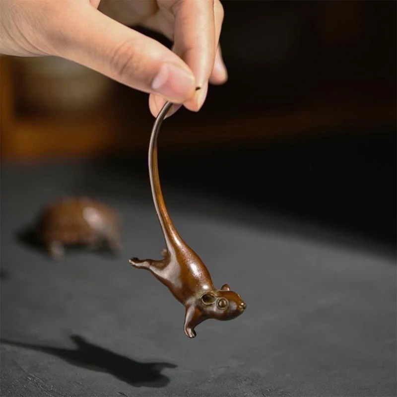 Mouse Ornament with Long Tail Design, Distressed Antique Metal Look and Alloy Build for Tabletop Display, Shelf Accent, and J0MC