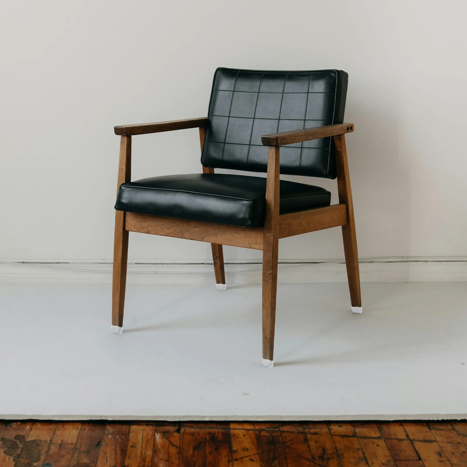 

40Pcs Durable Table Feet Covers Anti-Slip Furniture Protectors Practical Desk Feet Pads Noise Reduction Floor Protection