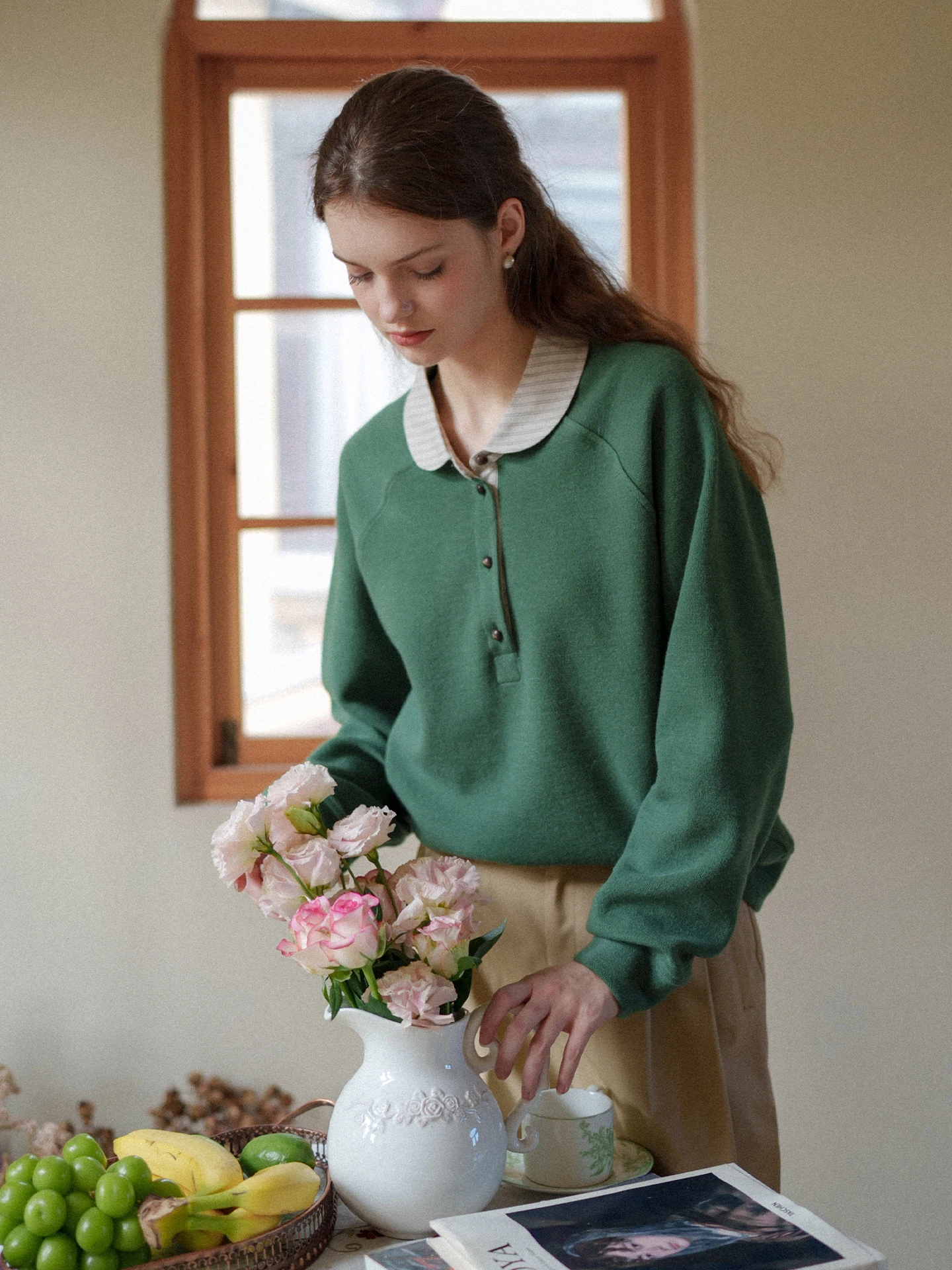 

Retro Cotton Wool Sweatirt Miu Series Apparent White Loose Collar Top Women's Casual Comfortable Spring Autumn Wear