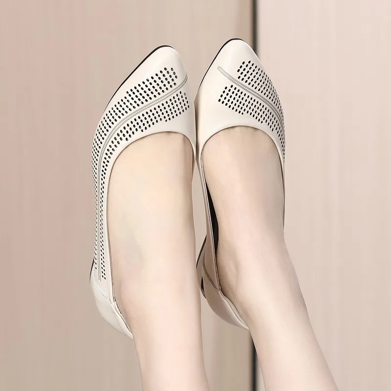 2024 Spring Summer New Designer Low Heels Shoes Women Large Size Pumps Brand Genuine Leather Ladies Luxury Fashion Party Shoes
