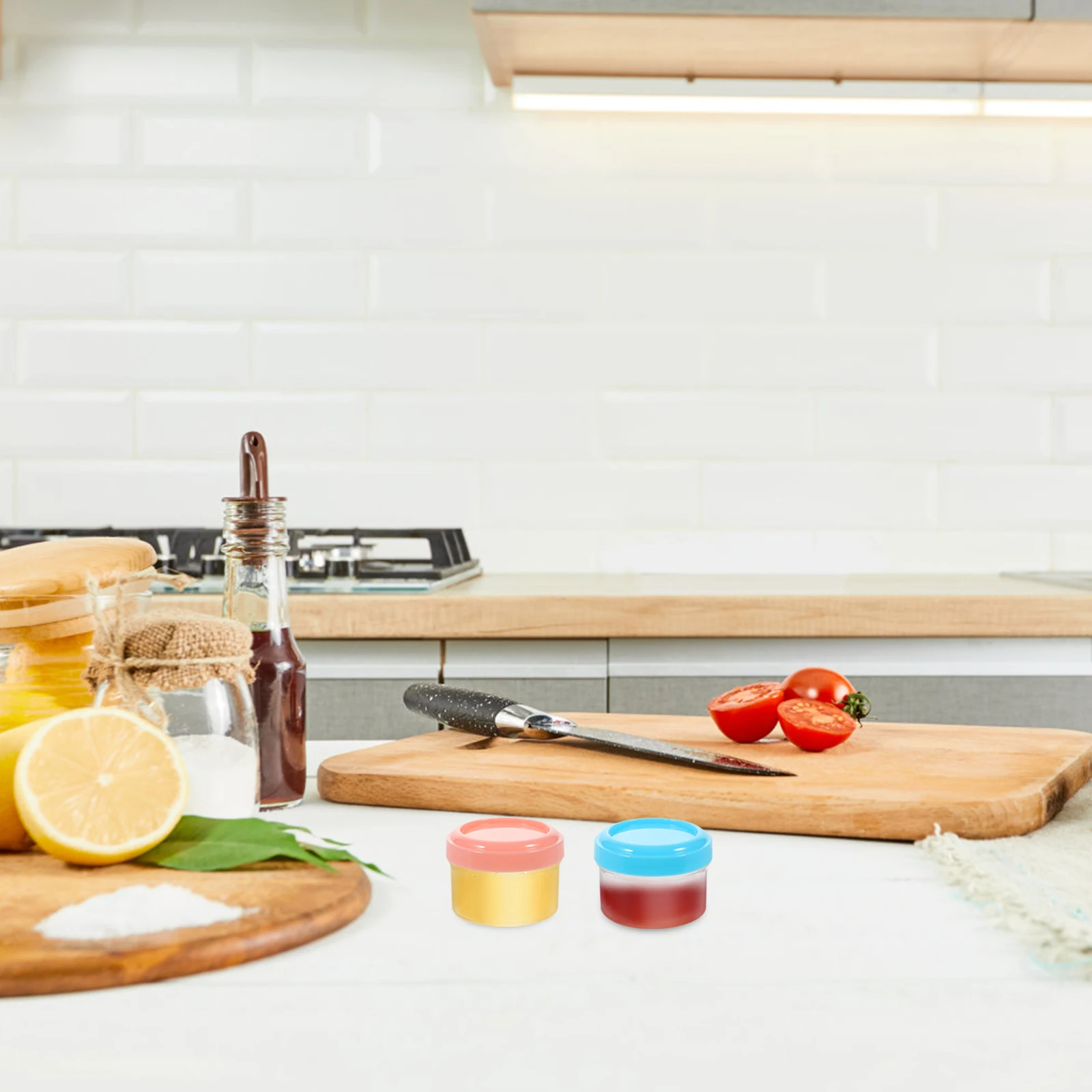 

6Pcs Small Sauce Containers PP Material Reusable Stackable Condiment Holders Mini Dressing Cups for Picnic Meal Prep