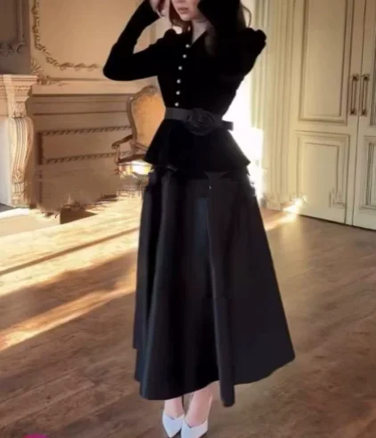 

Spring New French Hepburn Style Solid Color Simple Velvet Button Front Rose Belt Long Sleeve Top High Waist A-Line Skirt Set