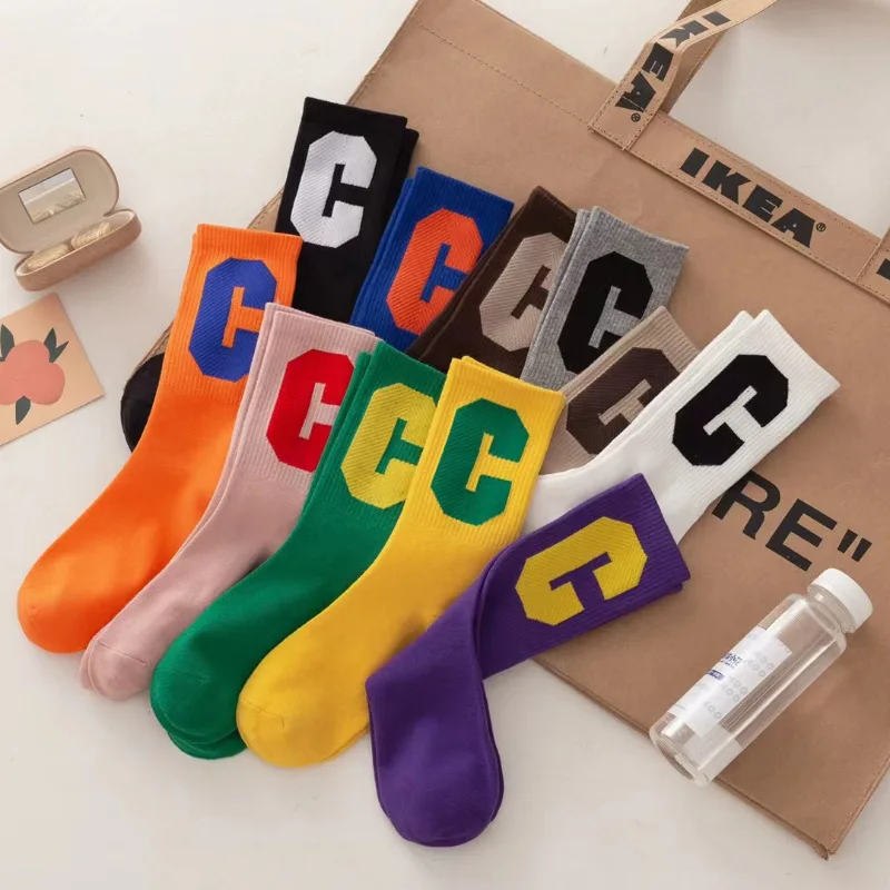 Color big C letter socks in the tube socks women\'s sports cotton sweat-absorbing breathable