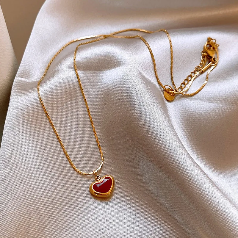 2025 Mothers Day Red Heart Pendant Stainless Steel Gold Color Chain Necklace for Women Non Fading Jewelry Sweet Accessories Gift