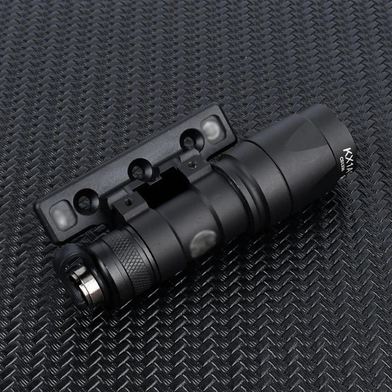 Wadsn Surefir M600 M600U Airsoft Powerful Flashlight M300 M300A Tactical Mini Light Fit 20MM Rail MLOK Mount KEYMOD Base Hunting