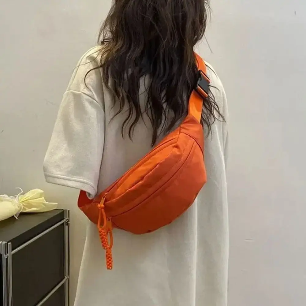 Half Moon Women's Chest Bag New Oxford Cloth Large Capacity Crossbody Bag Multifunctional Waterproof Waist Bags Travel