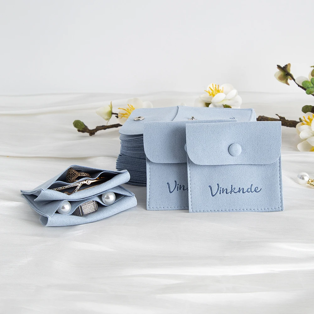 50 قطعة شعار مخصص حقيبة تغليف المجوهرات 8x8 سنتيمتر ستوكات الجلد المدبوغ المخملية السفر عيد الميلاد هدايا الزفاف هدية أقراط خواتم الحقيبة