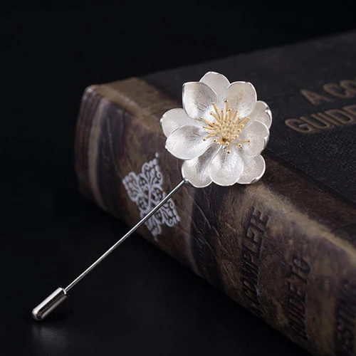 원래 디자인 레트로 로터스 블룸 브로치 중국 스타일 신선한 Hanfu 정장 액세서리 절묘한 라이트 럭셔리 실버 쥬얼리