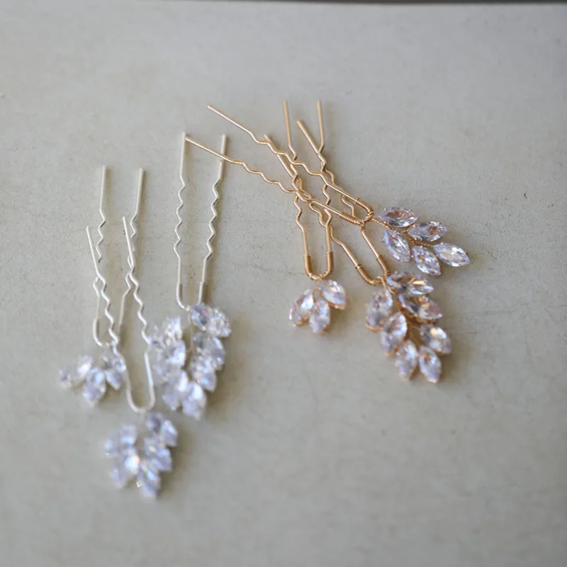 

SLBRIDAL Handmade Copper Alloy Zircon Pearls Bridal Hair Pin Set Wedding Hair comb Headpieces Women Jewelry Hair Accessories