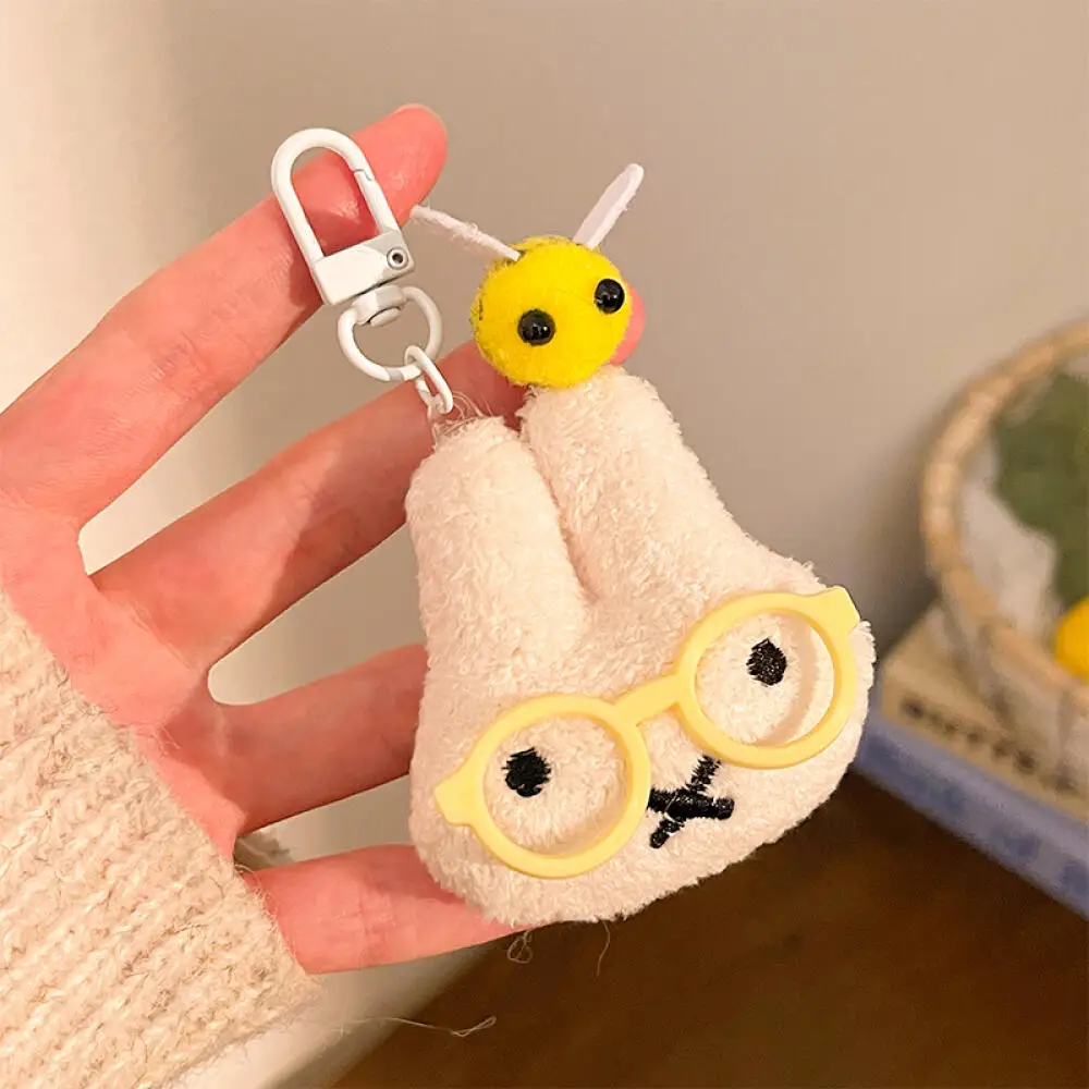 Miffy Rabbit Cartoon Niedlicher Plüsch-Anhänger Brille Miffy Little Rabbit Schlüsselanhänger Rucksack High Appearance Level Anhänger Zubehör