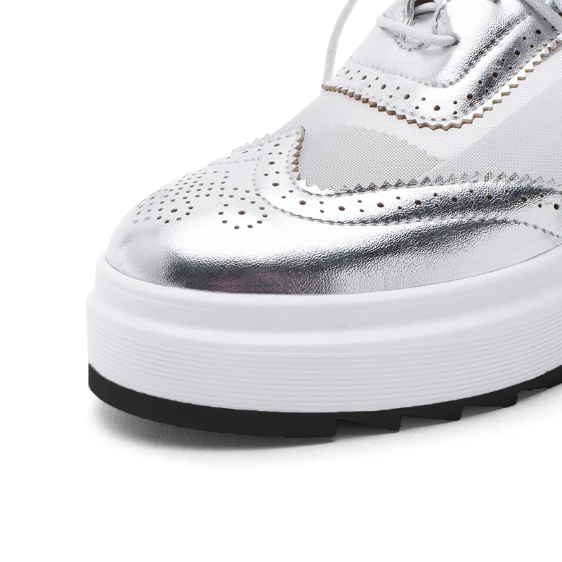 Scarpe da donna piatte Bullock con plateau in argento dorato metallizzato con plateau traspirante Oxford da donna nuove