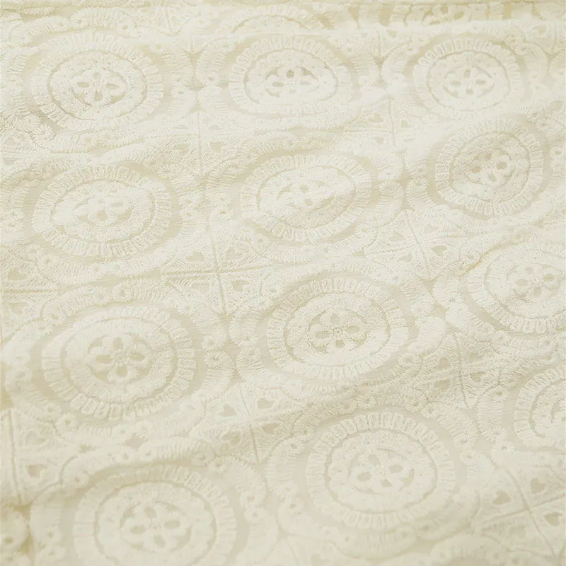 กระโปรงผ้าไหม BirdTree สำหรับผู้หญิง ดีไซน์หรูหรา เอวยางยืดสูง ปักลายสไตล์เรโทร กระโปรงลำลองอเนกประสงค์ เหมาะสำหรับเดินทางไปทำงาน รุ่นใหม่ประจำฤดูใบไม้ร่วงปี 2025 รุ่น B59164CC