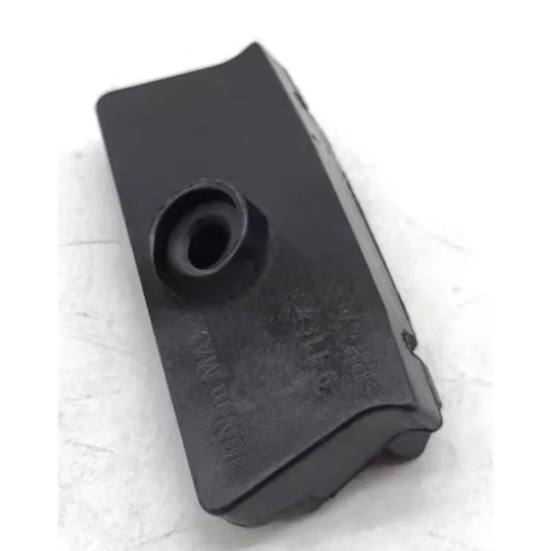 9115187 Battery Pressure Plate Fixing Component for Buick GL8 Verano Regal Lacrosse for Chevrolet Cruze Malibu for Cadillac XTS