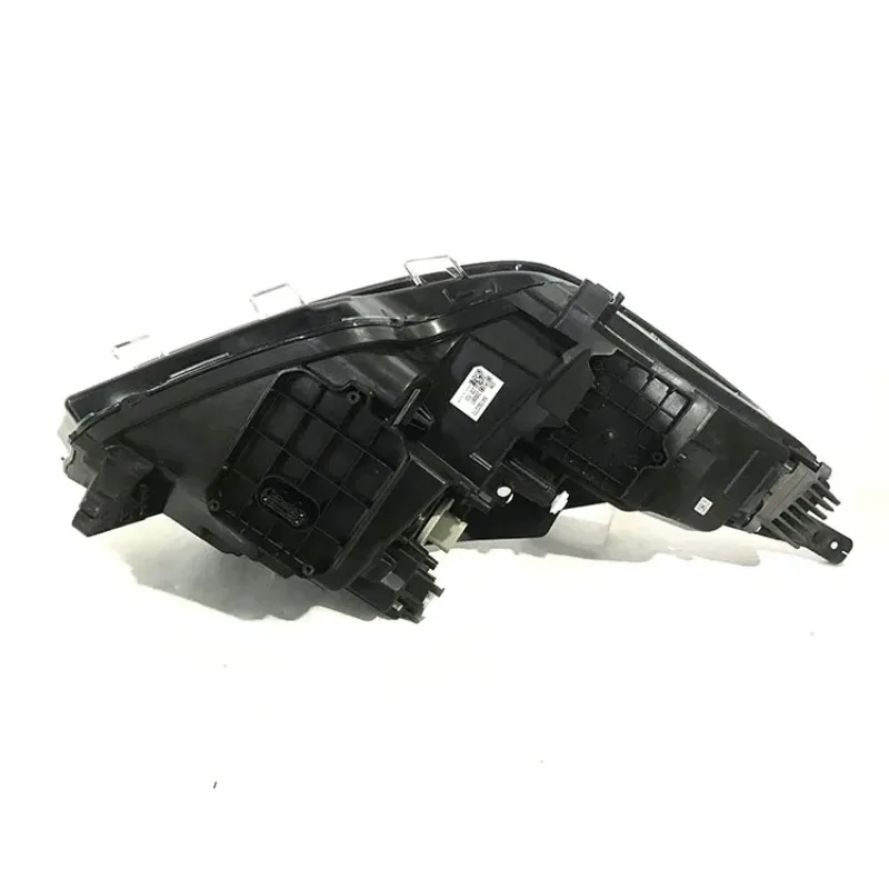 مصباح أمامي LED عالي الجودة لكاديلاك CT5 2019 أفضل سعر 6000k موديلات التاريخ الطويل 84782275 84782276 84861526 84861527