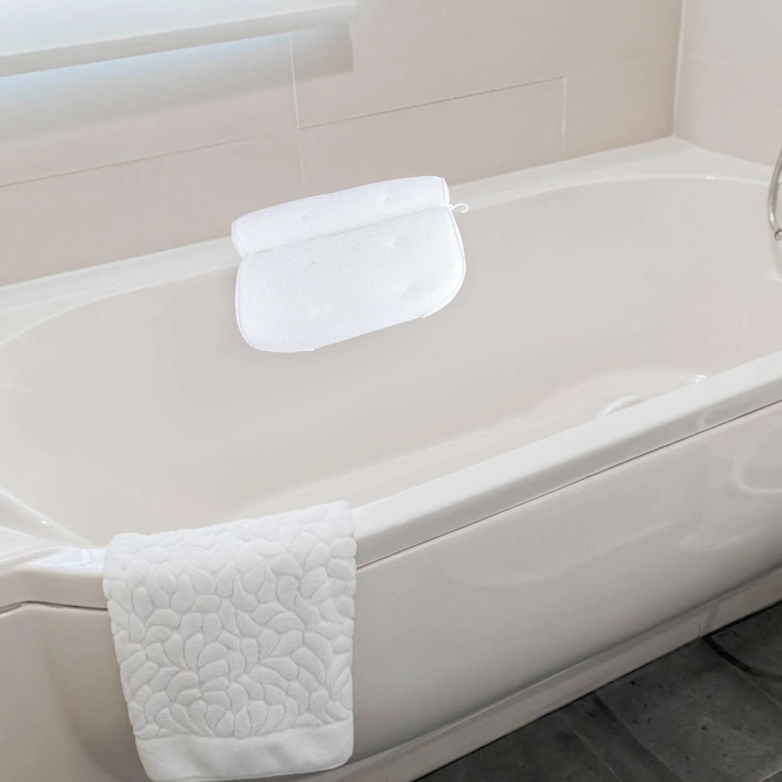 

Luxurious Comfortable Spa Pillow with Strong Suction Cups for Tub Pool Beach Relaxation Anti Mold Breathable Bathtub Pillow