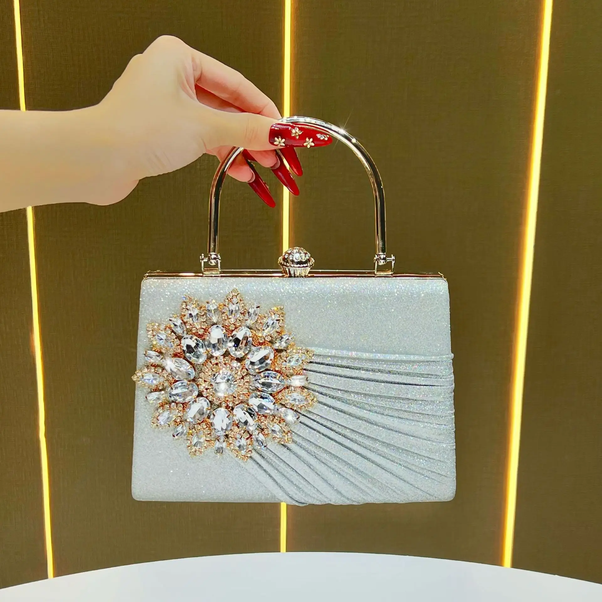Dinner Bag Niche Diamond-Encrusted Handbag Single Shoulder Oblique Span Banquet Evening Bag Fashion Handbag