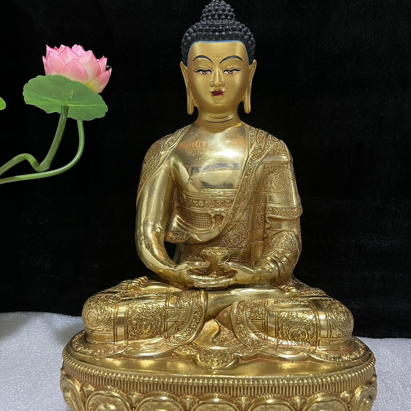 21CM Tibetan Buddhism GOOD gold gilding Amitabha Amitayus Buddha brass statue HOME family effective Sakyamuni Buddha
