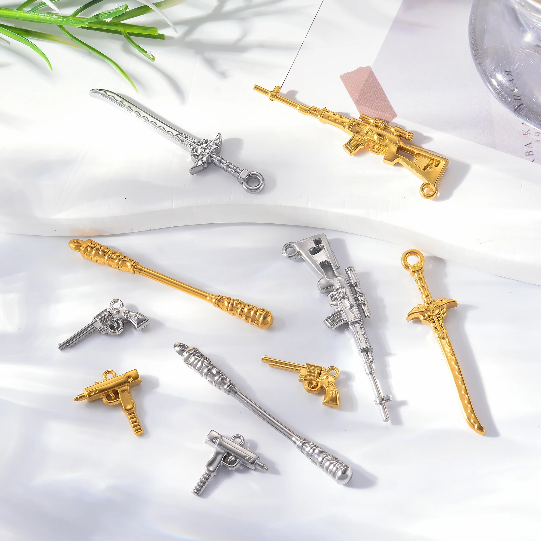 5pcs Vintage Stainless Steel Simulation Gun Pistol Shape Charm Pendant DIY Necklace Keychain Jewelry Making Craft Accessories view 5