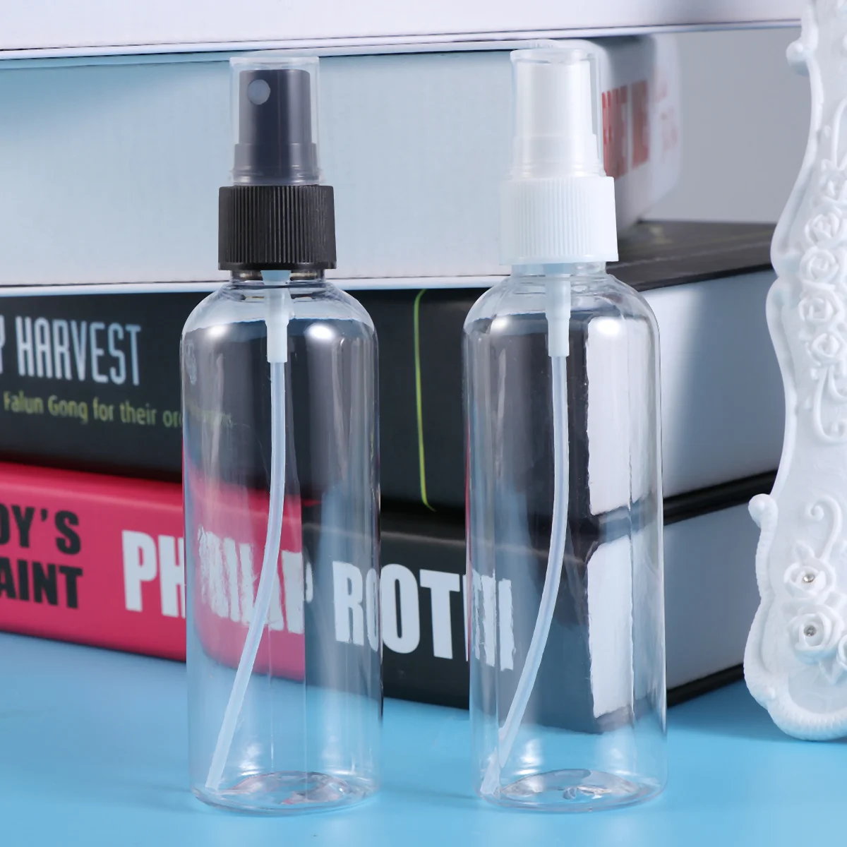 

4pcs 100ML Plastic Empty Spray Bottle for Make Up and Skin Care Refillable Travel Use (Transparent Bottles with White Sprayer)