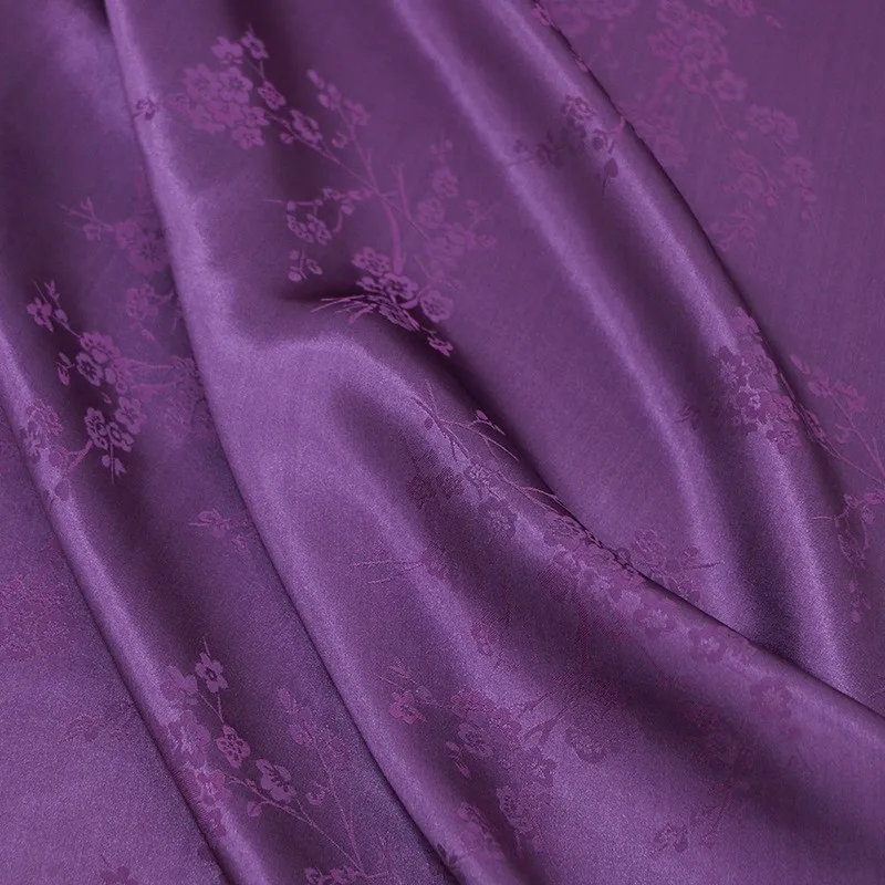 

19 Mu silk blended fabric with plum blossom pattern and satin jacquard a new Chinese-style national trend