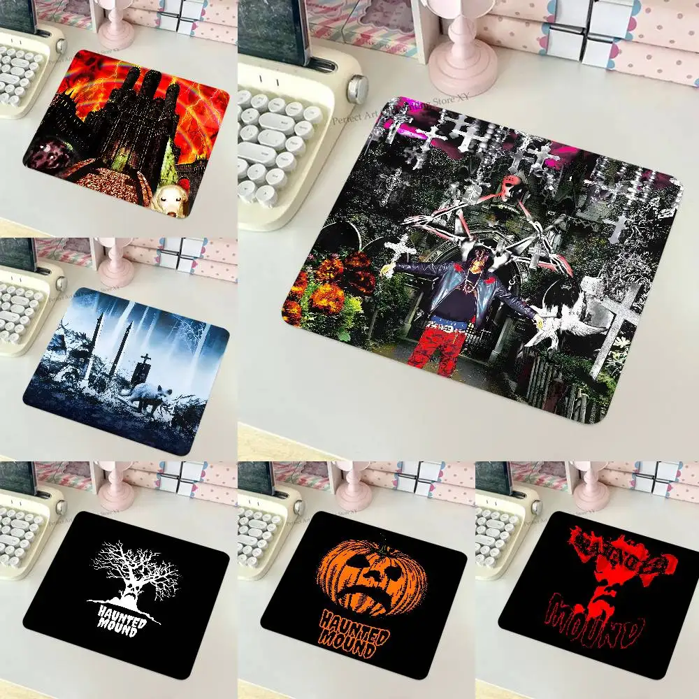 Sematary Butcher House Haunted Mound Mousepad Small LockEdge Mouse Pad For Gamers Computer Desk Pad Rectangular Anti-slip Rubber