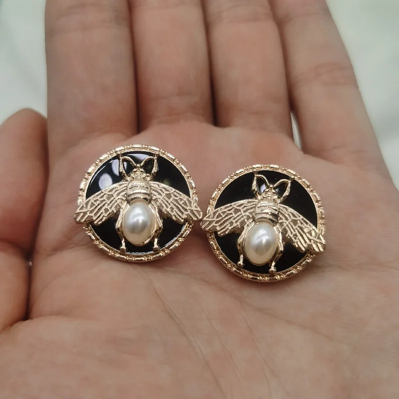 6PCS Round 3D Small Bee Pearl Button Gold Men Women Sweater Decorative for Clothing Sewing Accessories