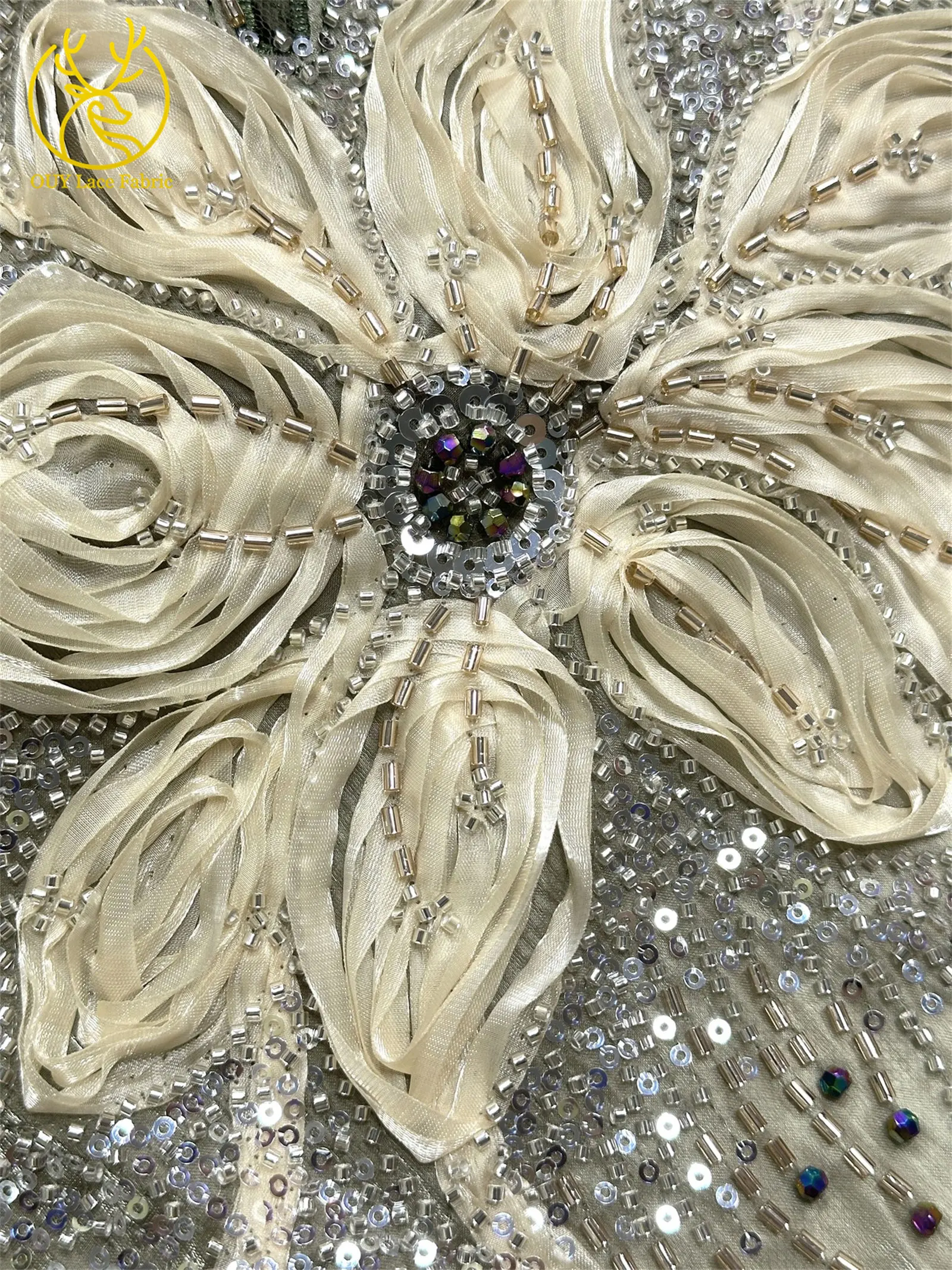 3D-Blumen-Tüll, afrikanischer Spitzenstoff, eleganter französischer nigerianischer Perlen-Pailletten-Mesh-Spitzenstoff für Damen, Hochzeitskleid-Design-Stoff – Detail 18
