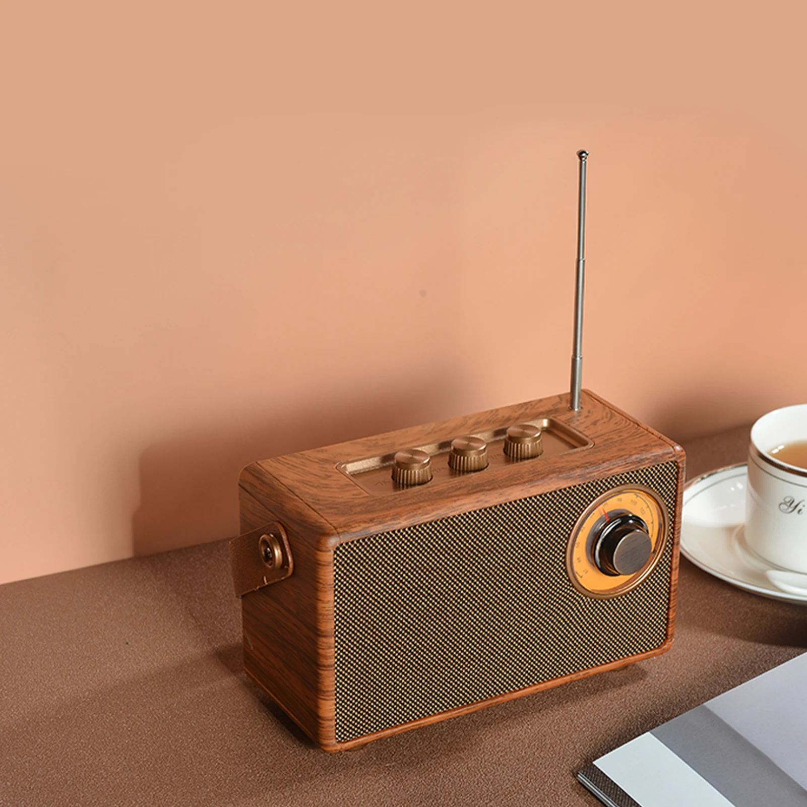 Portable Outdoor Speaker Classic Retro Vintage Radio Small Music Player Rechargeable Wireless Speakers for Home Office Decor