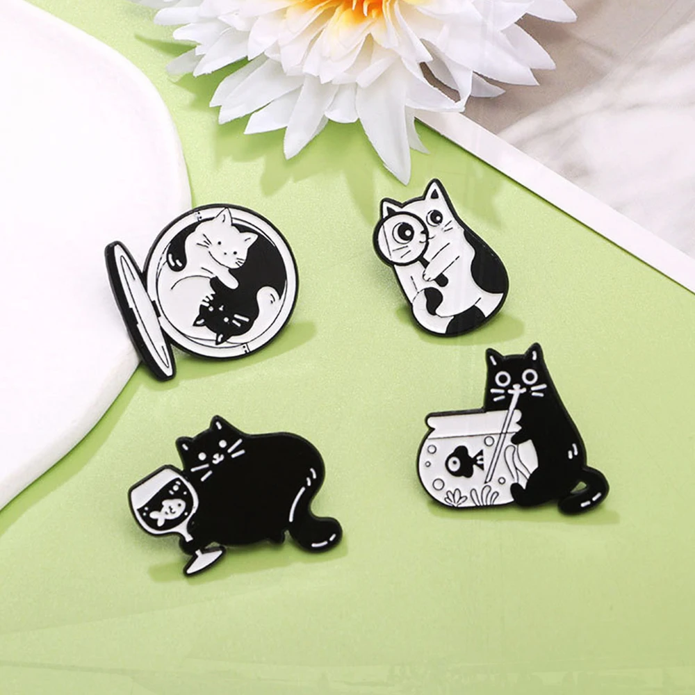 Enamel Lapel Pin Cartoon Fish Tank Animal Metal Badge Fashion Pins Accessories Jewelry Gift Creative Cute Pistol Black Cat