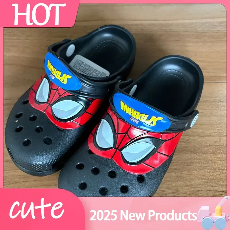 

Disney Cartoon Black Superhero Outdoor Sandals Solid Waterproof Slippers Breathable Eva Parent-Child Hole Shoes Gifts