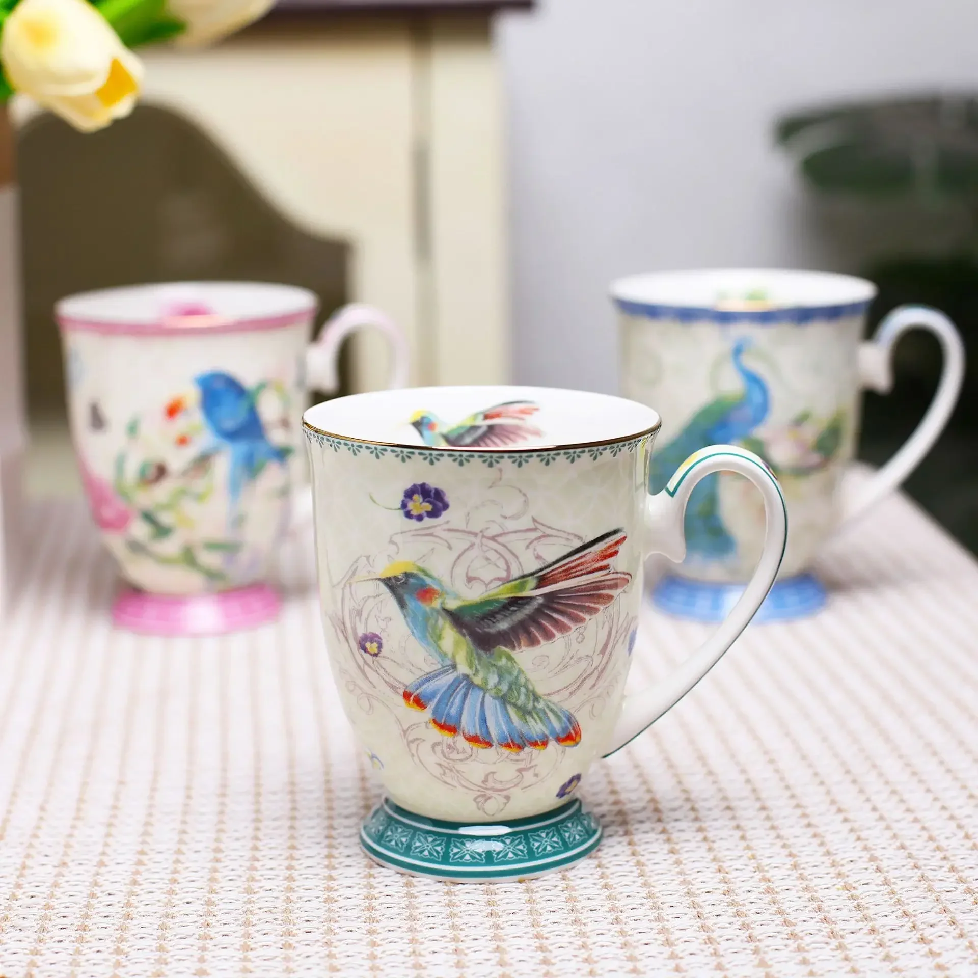 

European Mug Flower and Bird Ceramic Cup Pastoral Simple Water Cup High Bone China Milk Cups Mugs Coffee Cups