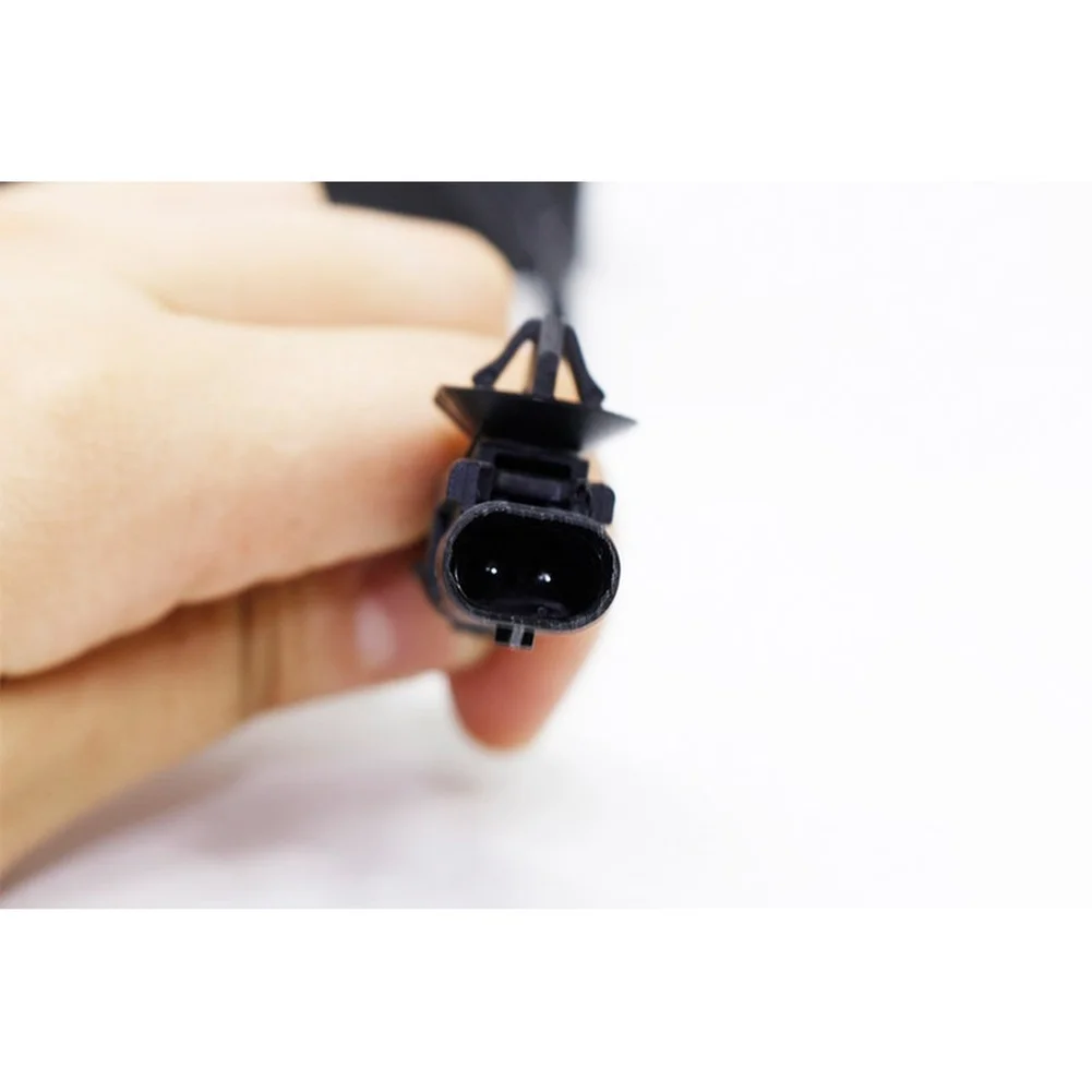 Automotive Hood Lock Latch for Kia Forte Sedan 1.6L 2.0L 2019-2021 Matches 81130M6000 Steel Alloy Build for Reliable Performance