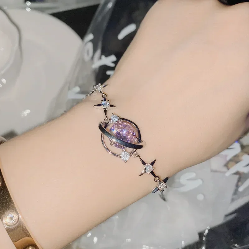 

MDLFES Mo!ssan Diamond Style Original Europe and the United States Saturn new burst flash star chain plated personalized niche