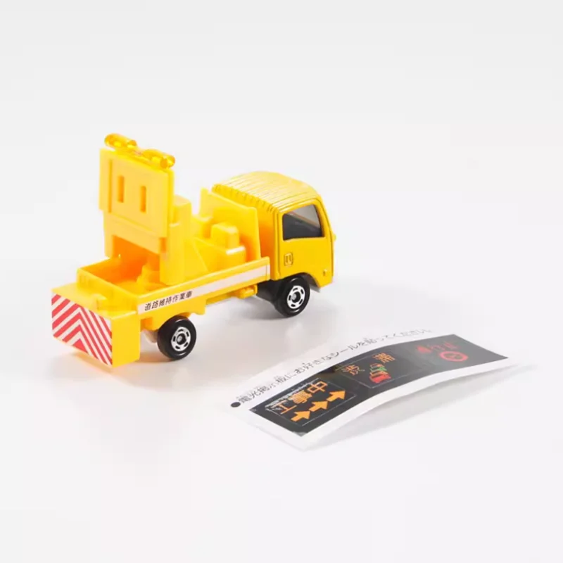 Takara Tomy Tomica No.26 ISUZU ELF Знак автомобиль Литые металлические модели коллекционные игрушки 228080