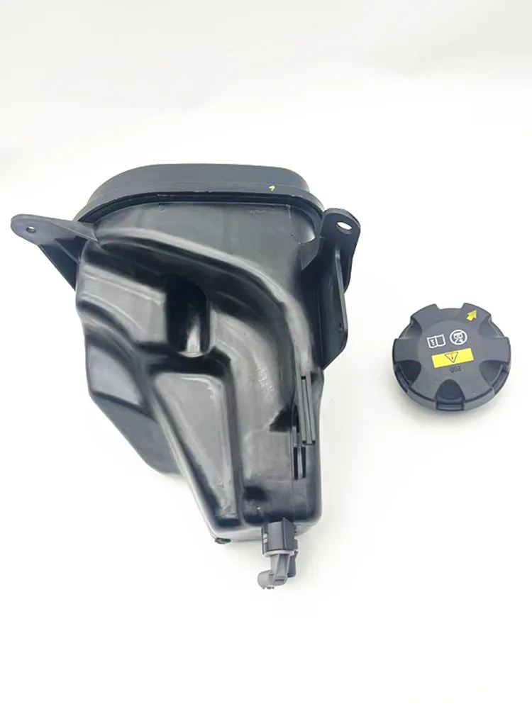 OE; 17138621092 17137552546 17117639021 for BMW Coolant Expansion Kettle Cover E70 X5