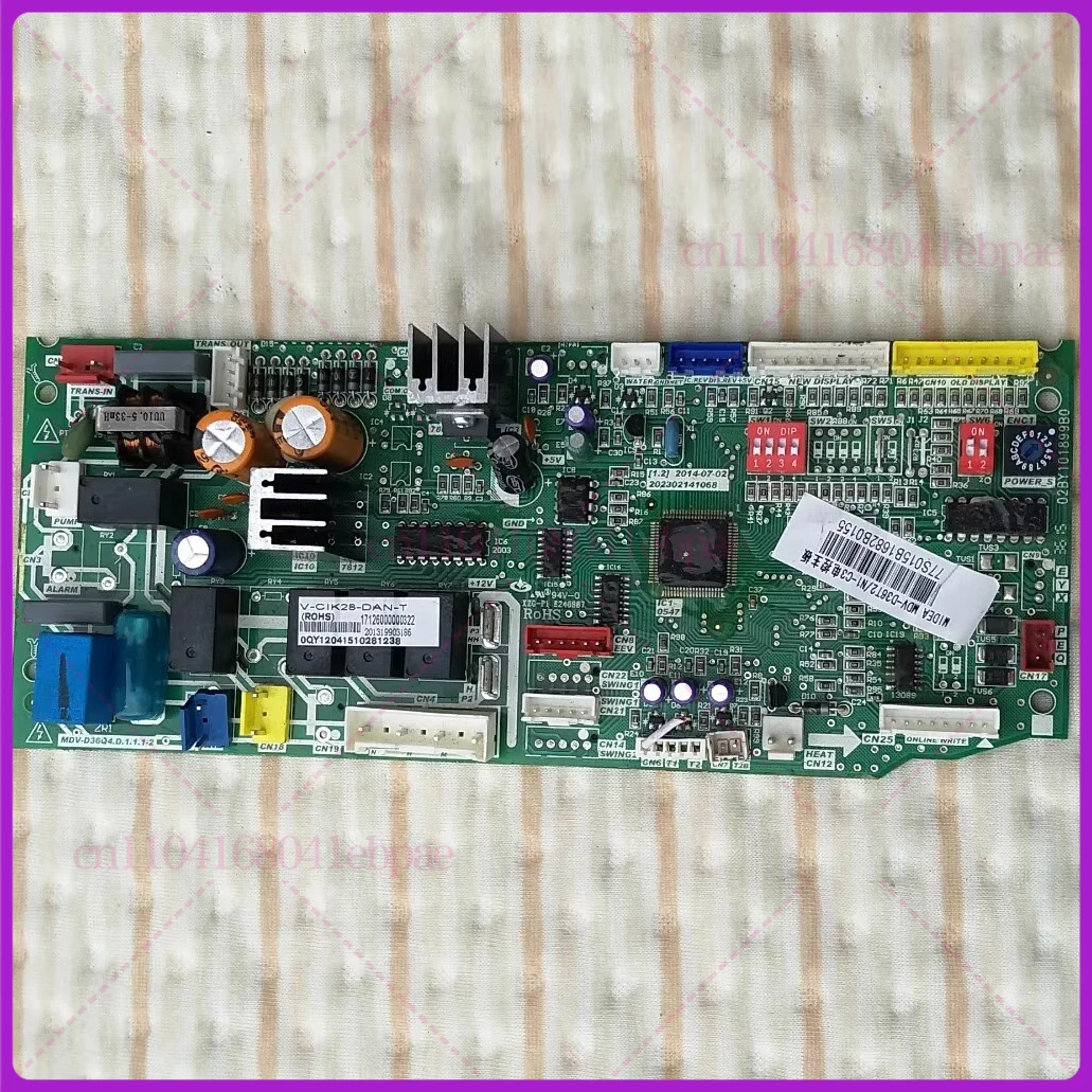 

V-CIK28-DAN-T для внутренней основной платы центрального кондиционера Midea MDV-D36Q4. 1.1.1 -2 б/у