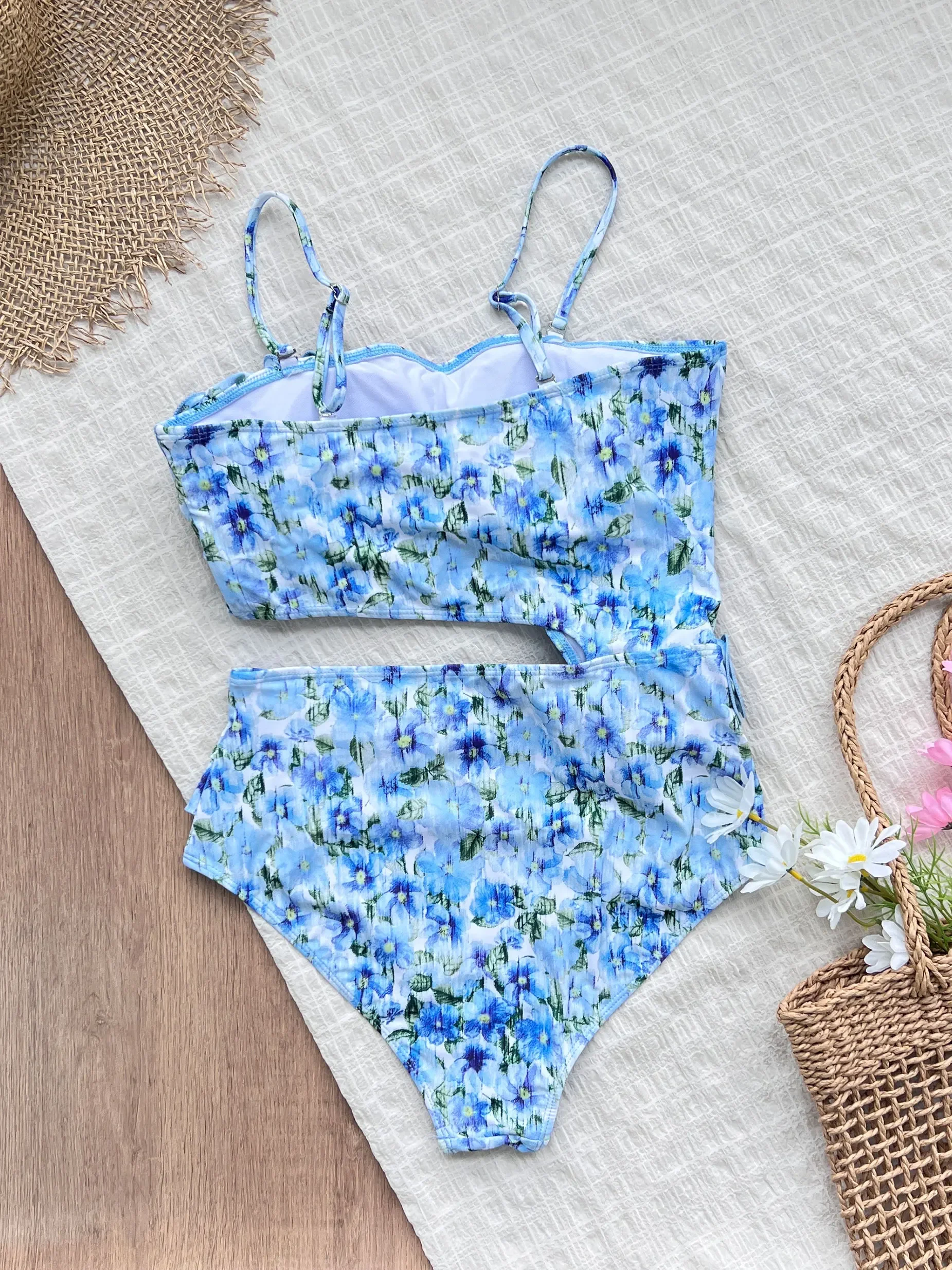 Traje de baño de una pieza con recortes de flores para mujer, conjunto de falda, traje de baño estampado para mujer, ropa de playa para vacaciones 2025