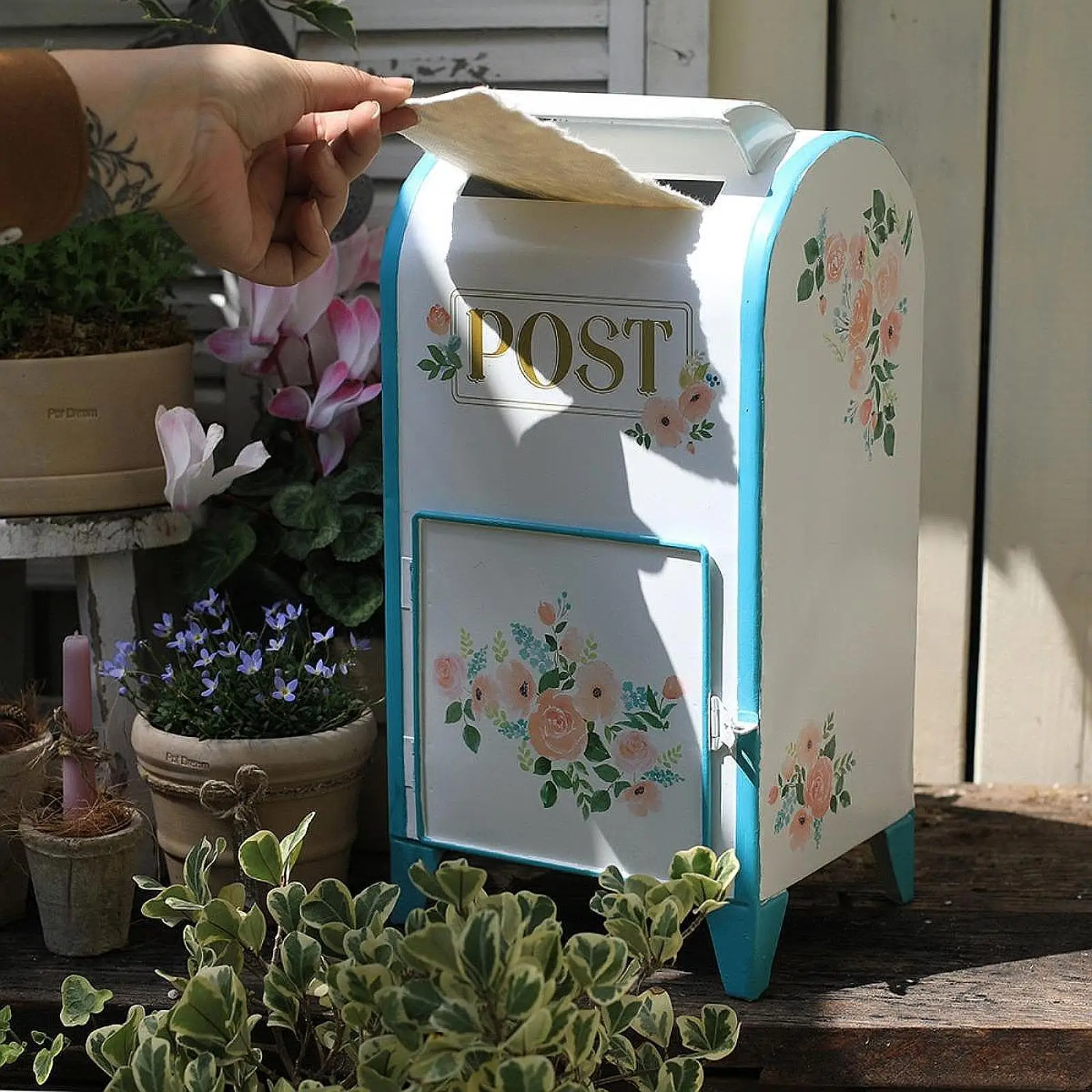 

Standing Mailbox Suggestion Box Letter Slot Mailbox Drop Box Postbox Mail Drop Box for Outside Yard Garden Residential Outdoor