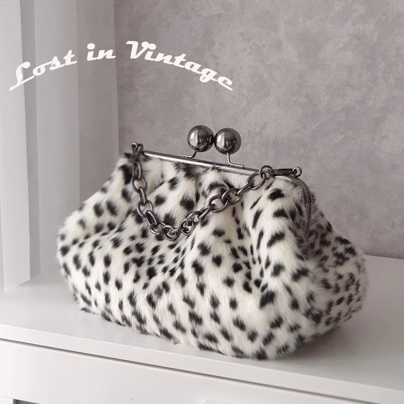 Lost In Vintage Bags Maxi Bubble Size Artficial Fur Bag Big Kiss Lock Sliver Metal Puffy Evening Clutch 35x22x12cm Handlebag