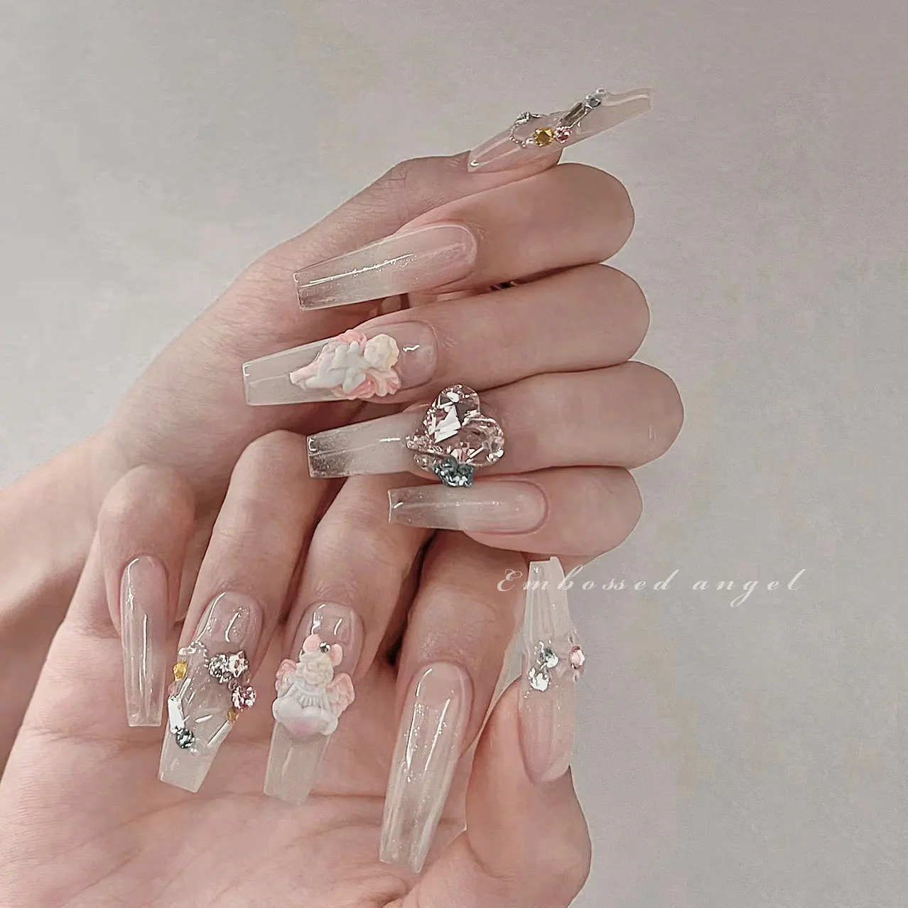 -Lovely Angel- Premade Nail Embracing Decors White Cameo Relief Love Angel Resin Ornaments Kiyomi Hug Heart Angelbaby Charms 404