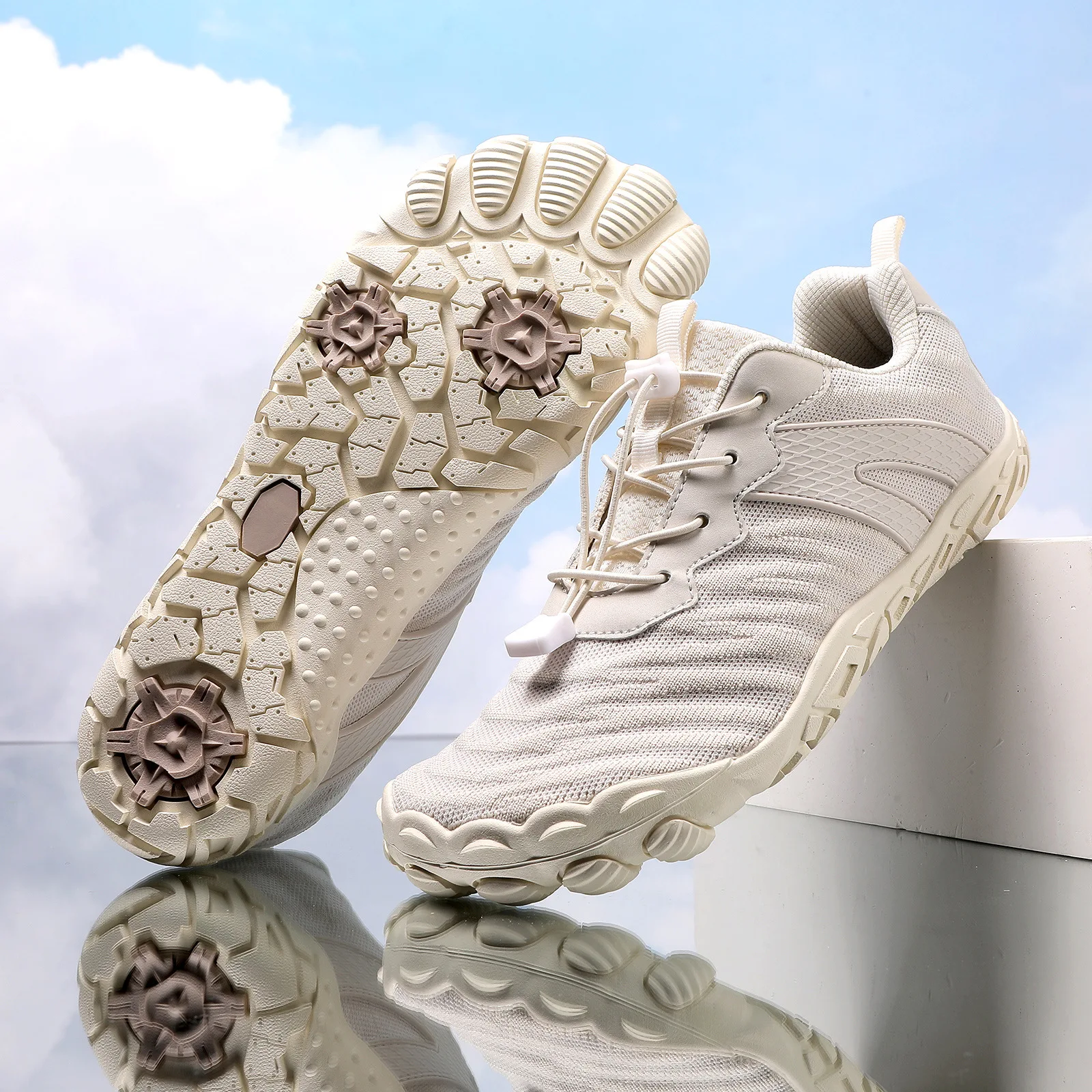 nuevo-modelo-de-zapatillas-transpirables-para-senderismo-ejercicio-en-interiores-y-fitness