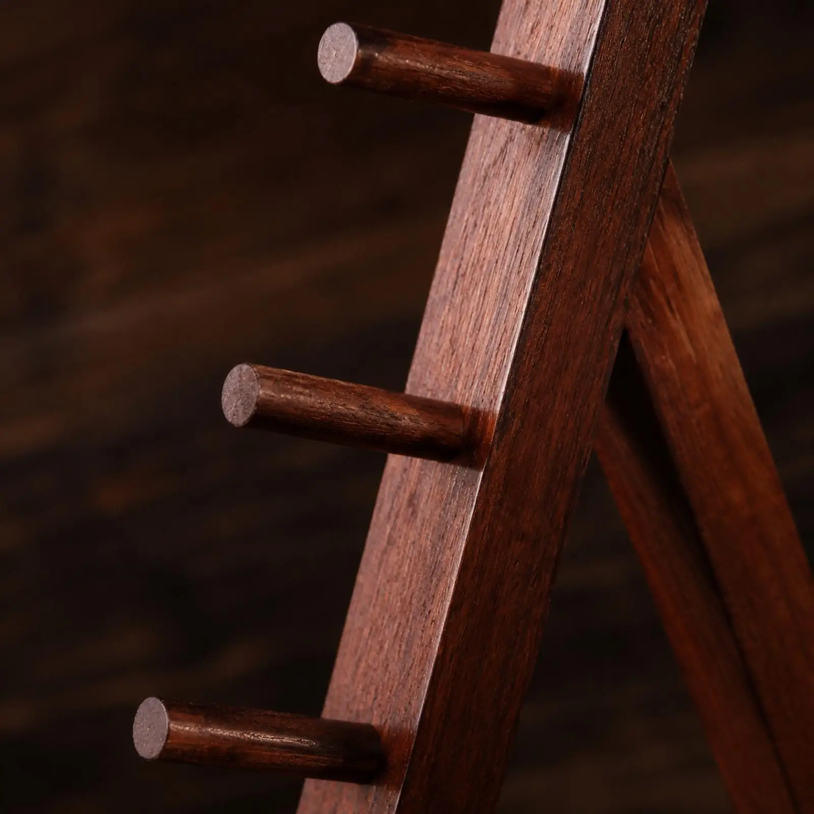 Sapele Wood Blade Holder with Pegs Countertop Japanese-Style Blade Rack Kitchen Storage Sturdy Clutter-Complimentary