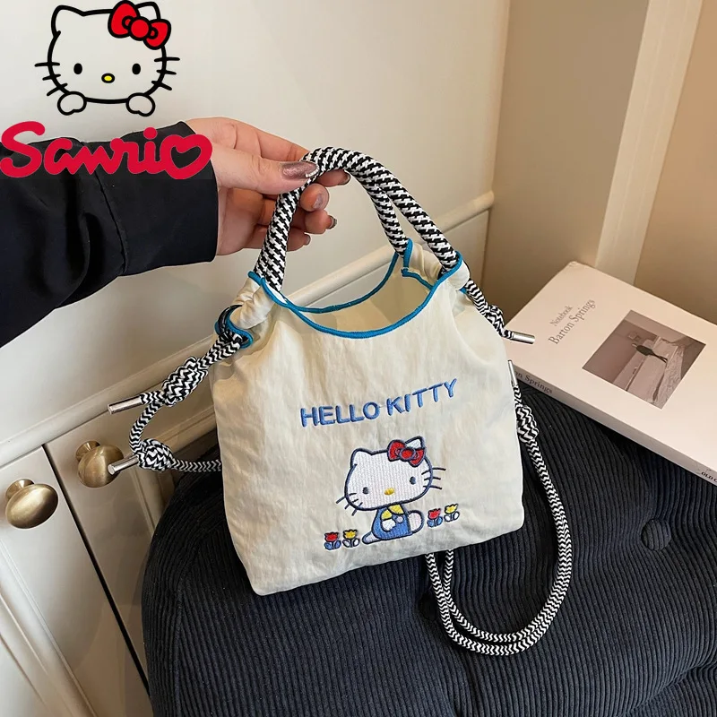 

Hello Kitty 2025 New Women's Handbag Fashion High Quality Cross Shoulder Bag Cartoon Versatile Large Capacity Bucket Storage Bag