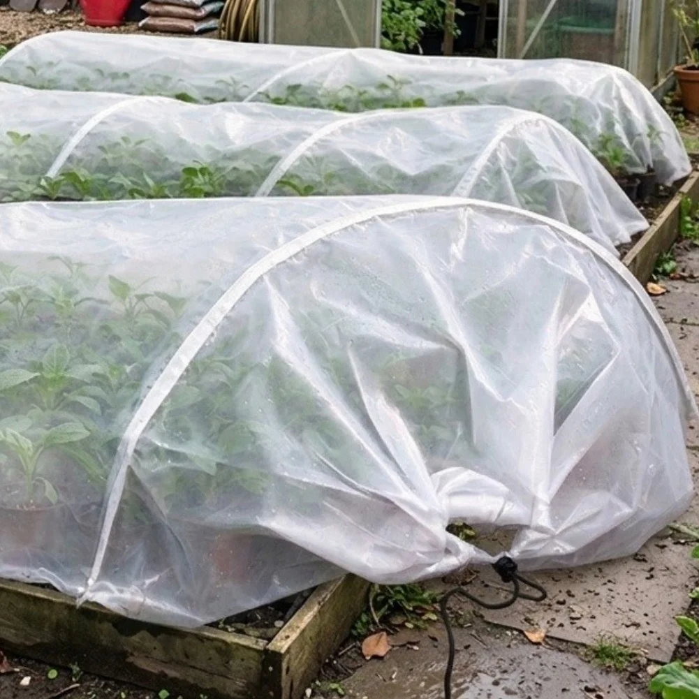 Foldable Garden Blanket with Integrated Arch Frame and Ground Stakes for Seasonal Plant Protection 3x10m 3x15m