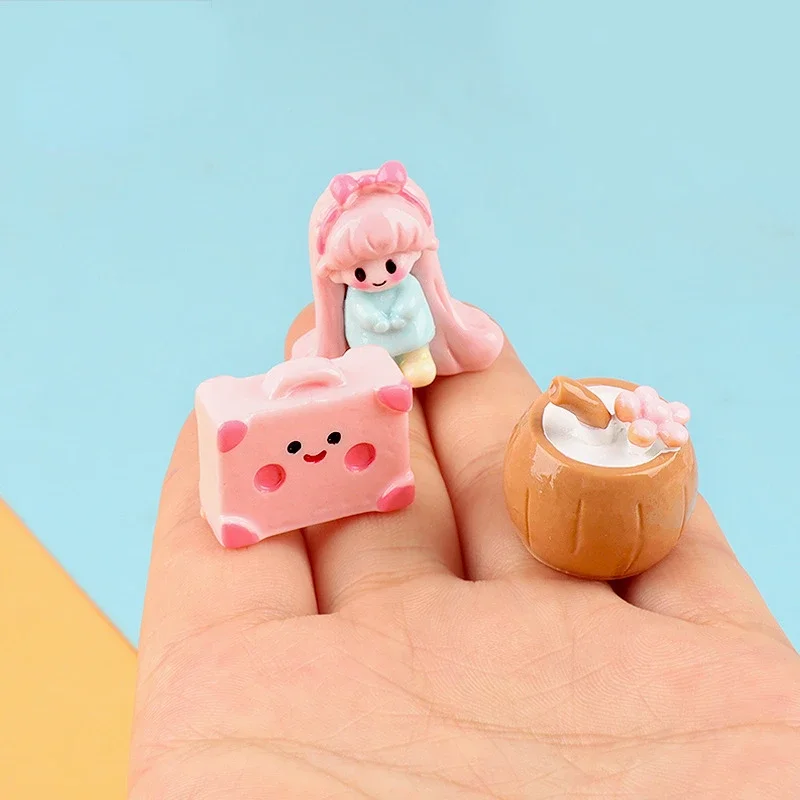 5pcs Kawaii Mini Resin Diy 3D Girs Boxes Coconut Desk Accessories Statues Figures Dollhouse Miniature Things Sculptures Figurine